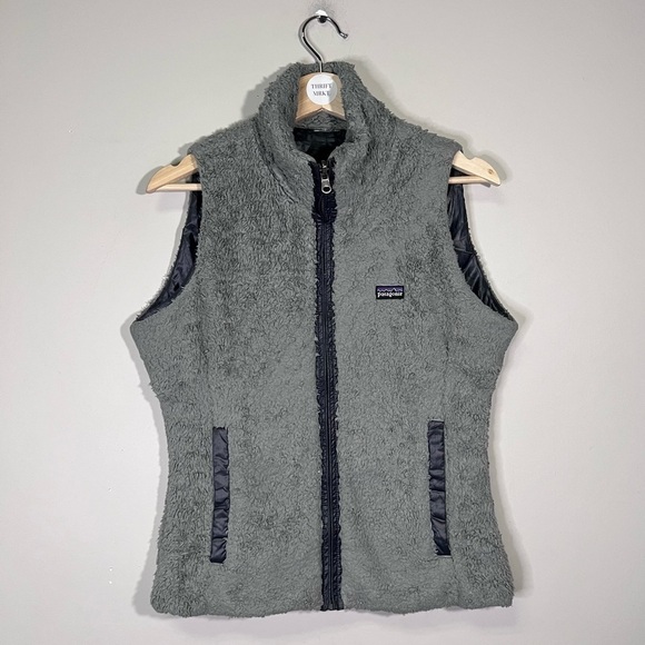 REVERSIBLE Patagonia Vest - Picture 1 of 4